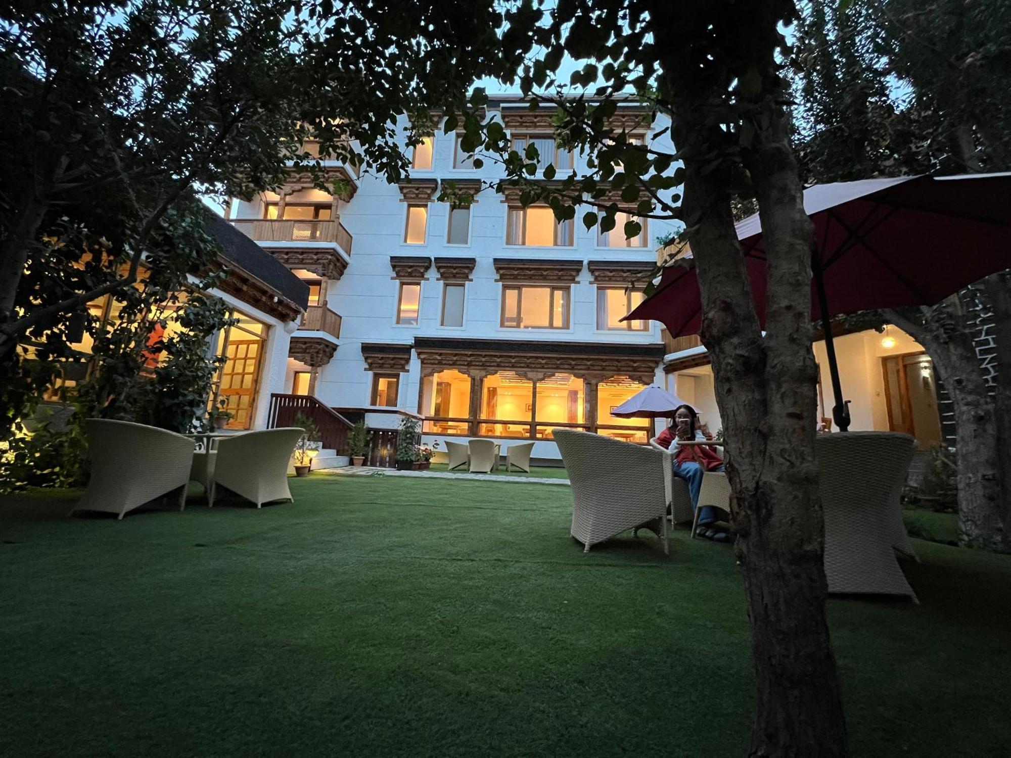 Hotel The Pangong Leh Exterior foto